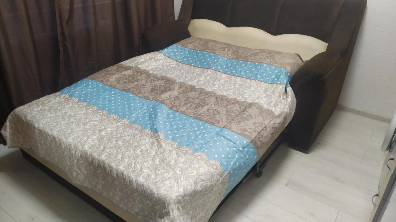Studio apartment تشيسيناو المظهر الخارجي الصورة